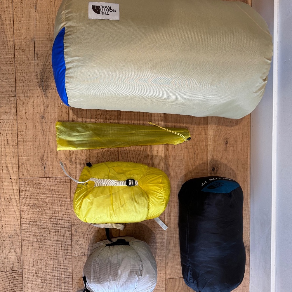 North Face Backing Gear (Super Light Tent / Multiple Sleeping Bags